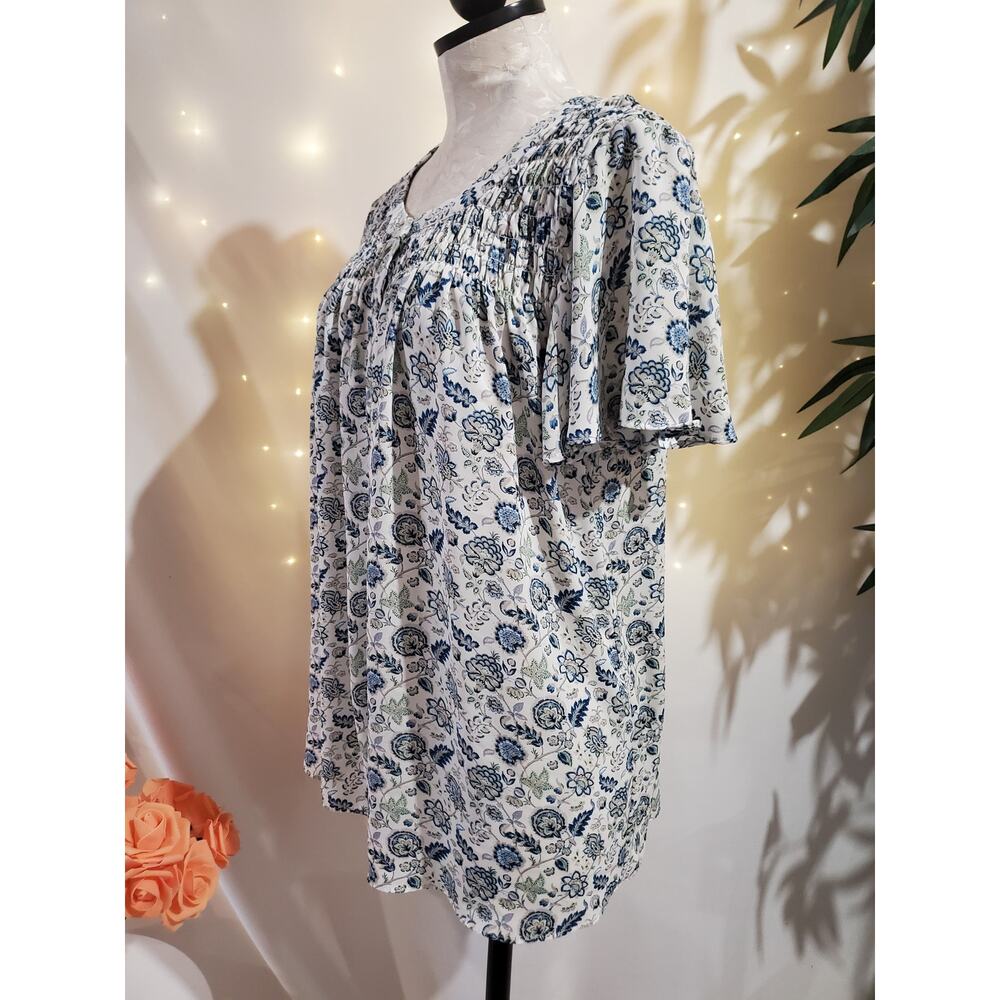 Rose + Olive Womens Floral Smocked Flutter Sleeve Popover Blouse Size 1X Cottage - Picture 3 of 13